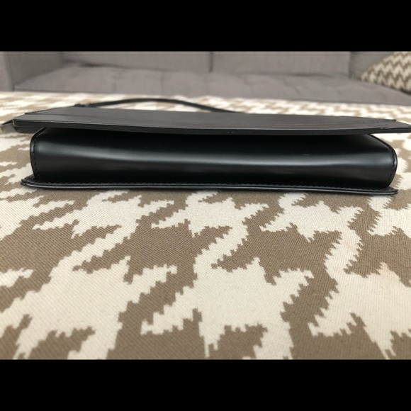 Louis Vuitton Epi Leather Shoulder Bag/Clutch - Picture 11 of 13